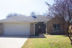 706 Azalea Dr, Forney, TX 75126 - Photo 2