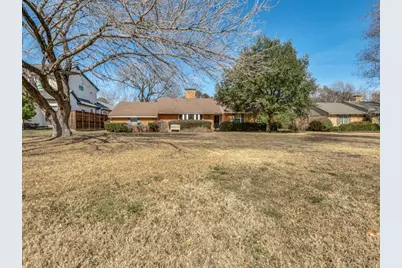 4223 Willow Grove Road, Dallas, TX 75220 - Photo 1
