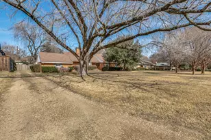 4223 Willow Grove Rd, Dallas, TX 75220 - Photo 4