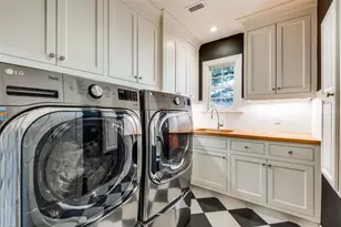 7031 Lakeshore Dr, Dallas, TX 75214 - Photo 30