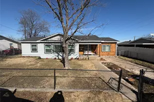 1409 11th St, Mineral Wells, TX 76067 - Photo 2