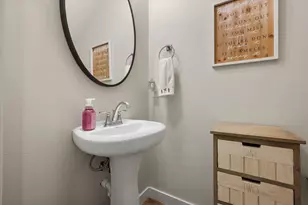 203 W Kimball St, Mansfield, TX 76063 - Photo 18