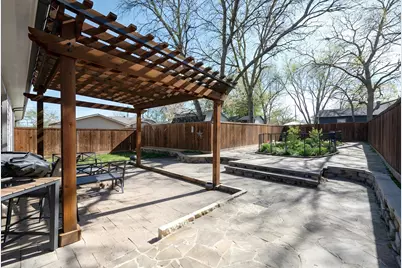 203 W Kimball Street #B, Mansfield, TX 76063 - Photo 30