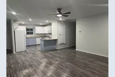 800 Sycamore Street #106, Commerce, TX 75428 - Photo 2