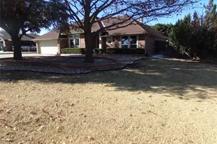 6316 Carrizo Dr, Granbury, TX 76049 - Photo 4