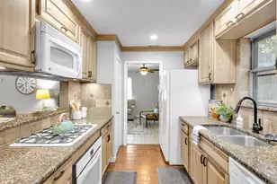 11051 Ferguson Rd, Dallas, TX 75228 - Photo 8