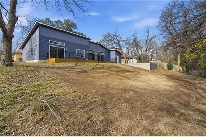 2225 Hermanson Drive, Waco, TX 76710 - Photo 26