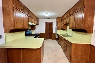 1602 Carla Ave, Arlington, TX 76014 - Photo 4