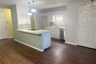 513 Baldwin Ave, Crowley, TX 76036 - Photo 4