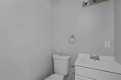 2158 Fleur De Lis Court, Arlington, TX 76012 - Photo 16