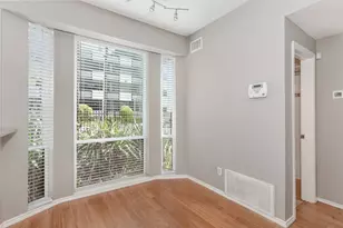 2002 N Fitzhugh Ave, Dallas, TX 75204 - Photo 10