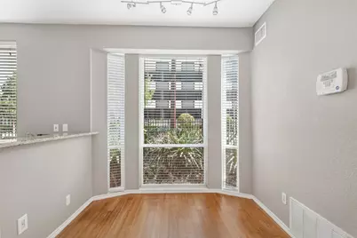2002 N Fitzhugh Avenue #2, Dallas, TX 75204 - Photo 10