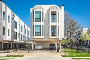 2002 N Fitzhugh Ave, Dallas, TX 75204 - Photo 1