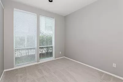 2002 N Fitzhugh Avenue #2, Dallas, TX 75204 - Photo 20