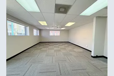 220 N Oak Avenue, Mineral Wells, TX 76067 - Photo 4