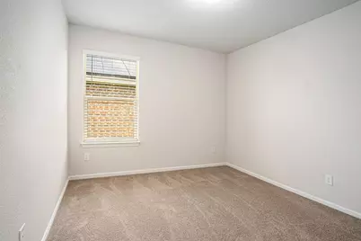 704 Christopher Drive, Cleburne, TX 76033 - Photo 20