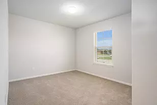 704 Christopher Dr, Cleburne, TX 76033 - Photo 18