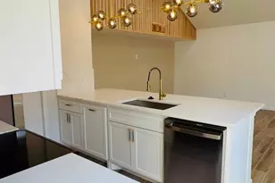 2431 Limestone Dr, Arlington, TX 76014 - Photo 6