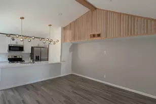 2431 Limestone Dr, Arlington, TX 76014 - Photo 4