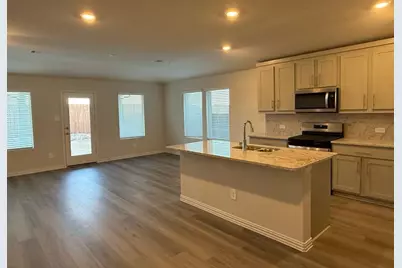 2225 Zephyr Drive, Princeton, TX 75407 - Photo 4