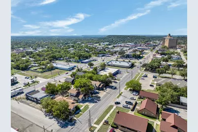 916-B E Hubbard Street, Mineral Wells, TX 76067 - Photo 32