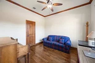 210 Cedar Rock Ct, Mansfield, TX 76063 - Photo 6