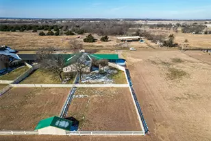 438 Edna Rd, Waxahachie, TX 75165 - Photo 24