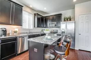 3104 Walker Creek Dr, Little Elm, TX 75068 - Photo 8