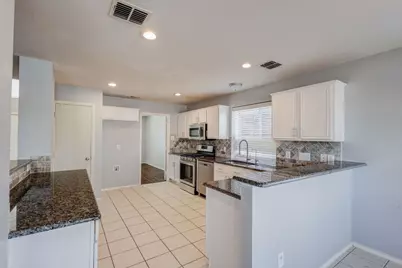 9200 Warren Drive, McKinney, TX 75071 - Photo 8