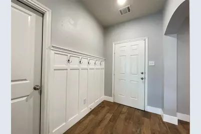 1331 Meadow Creek Drive, Princeton, TX 75407 - Photo 6