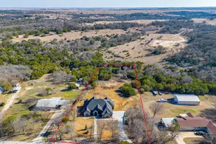 208 N Mountain Ridge, Cresson, TX 76035 - Photo 2