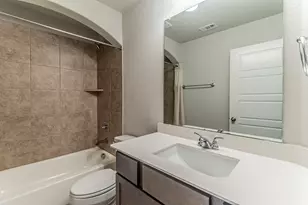 5004 Villas Dr, Sanger, TX 76266 - Photo 14