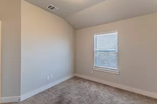 5004 Villas Dr, Sanger, TX 76266 - Photo 16