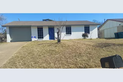 117 Yorkshire Drive, Cedar Hill, TX 75104 - Photo 1
