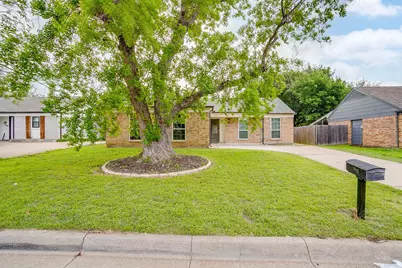 7312 Strawberry Way, Fort Worth, TX 76137 - Photo 4
