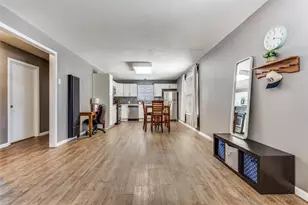 758 E Jefferson St, Van Alstyne, TX 75495 - Photo 6