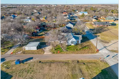 201 N Spears Street, Alvarado, TX 76009 - Photo 8