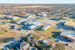 201 N Spears St, Alvarado, TX 76009 - Photo 14