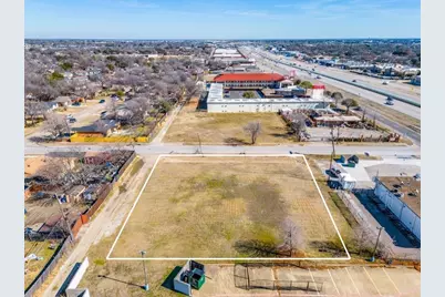 1 Hyde Park Drive, Mesquite, TX 75150 - Photo 2