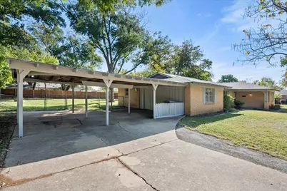 4316 Ashmore Drive, North Richland Hills, TX 76180 - Photo 4