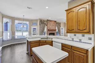 3911 Bonita Ct, Granbury, TX 76049 - Photo 16