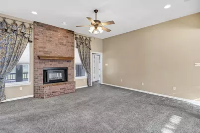 3911 Bonita Court, Granbury, TX 76049 - Photo 12