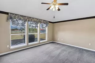 3911 Bonita Ct, Granbury, TX 76049 - Photo 18