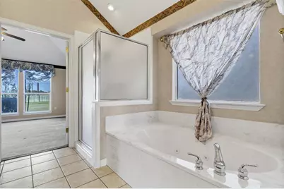 3911 Bonita Court, Granbury, TX 76049 - Photo 22