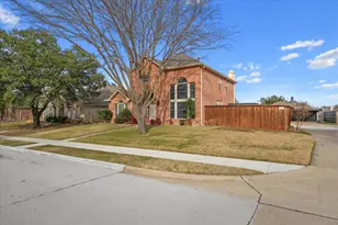 3932 Valez Dr, Carrollton, TX 75007 - Photo 34