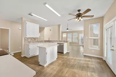 3932 Valez Drive, Carrollton, TX 75007 - Photo 14