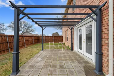 3932 Valez Drive, Carrollton, TX 75007 - Photo 28