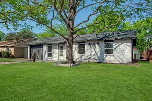 1913 Fairfield Dr, Plano, TX 75074 - Photo 1