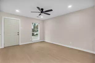 1913 Fairfield Dr, Plano, TX 75074 - Photo 16