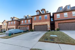 394 Teague Dr, Lewisville, TX 75067 - Photo 2